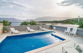 Villa – Brač, Comté de Split-Dalmatie, Croatie. 1,100,000 €