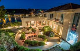 Villa – Brač, Comté de Split-Dalmatie, Croatie. 2,800,000 €