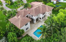 Villa – Miami, Floride, Etats-Unis. $1,875,000