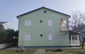 4 pièces maison en ville 132 m² en Primorje-Gorski Kotar County, Croatie. 517,000 €