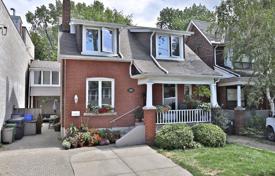 6 pièces maison en ville à Old Toronto, Canada. C$2,180,000