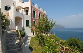 Villa – Amalfi, Campania, Italie. 17,800 € par semaine