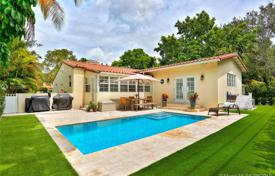 Villa – Coral Gables, Floride, Etats-Unis. $775,000