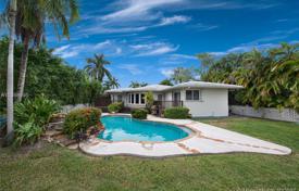 Villa – Bay Harbor Islands, Floride, Etats-Unis. $2,500,000