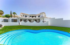Villa – Playa Paraiso, Adeje, Santa Cruz de Tenerife,  Îles Canaries,   Espagne. 1,950,000 €