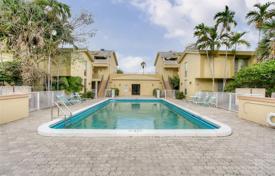 Maison en ville – Coral Springs, Floride, Etats-Unis. $332,000