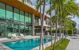 Villa – Fort Lauderdale, Floride, Etats-Unis. 3,988,000 €