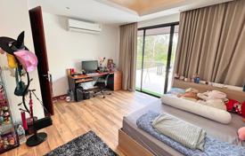 5 pièces villa 420 m² en Mueang Phuket, Thaïlande. $984,000
