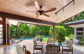 Villa – Fort Lauderdale, Floride, Etats-Unis. $1,600,000
