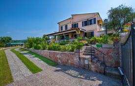 Villa – Bardolino, Vénétie, Italie. 1,990,000 €