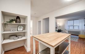 5 pièces appartement en York, Canada. C$887,000