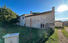 Maison en ville – Tar, Comté d'Istrie, Croatie. 135,000 €
