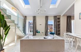 4 pièces penthouse 100 m² à Nice, France. 1,190,000 €