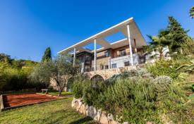 11 pièces villa à Mougins, France. Price on request