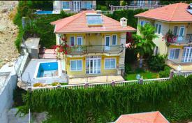 4 pièces villa 210 m² à Kargicak, Turquie. $380,000