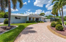 Maison en ville – Deerfield Beach, Broward, Floride,  Etats-Unis. $817,000