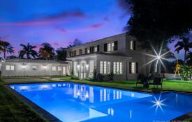 Villa – Coral Gables, Floride, Etats-Unis. $2,950,000