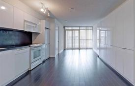 Appartement – Capreol Court, Old Toronto, Toronto,  Ontario,   Canada. C$806,000