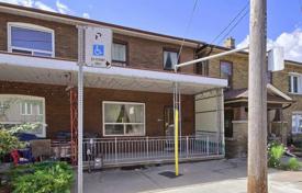 3 pièces maison mitoyenne à Old Toronto, Canada. C$1,255,000