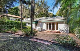 Maison en ville – Coral Gables, Floride, Etats-Unis. $1,534,000