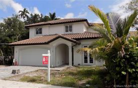 Villa – Fort Lauderdale, Floride, Etats-Unis. $1,799,000