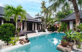4 pièces villa 470 m² à Rawai Beach, Thaïlande. $1,023,000