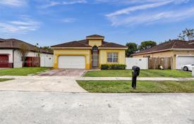 Maison en ville – Homestead, Floride, Etats-Unis. $499,000