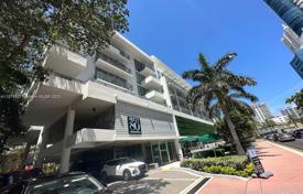 Copropriété – Miami Beach, Floride, Etats-Unis. $298,000