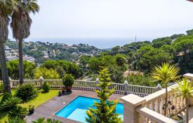 5 pièces villa 293 m² à Lloret de Mar, Espagne. 820,000 €