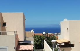 Maison mitoyenne – Adeje, Santa Cruz de Tenerife, Îles Canaries,  Espagne. 325,000 €