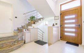 5 pièces villa 330 m² en Comté d'Istrie, Croatie. 650,000 €