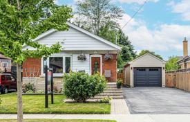 4 pièces maison en ville à Scarborough, Canada. C$1,320,000