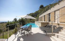 Villa – Tourrettes-sur-Loup, Côte d'Azur, France. 2,495,000 €