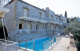Maison en ville – Kardamyli, Péloponnèse, Grèce. 250,000 €