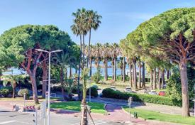 Appartement – Boulevard de la Croisette, Cannes, Côte d'Azur,  France. 2,590,000 €