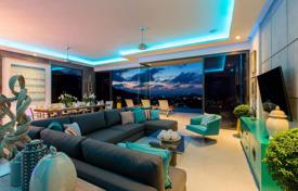 Villa – Kata Beach, Karon, Mueang Phuket,  Phuket,   Thaïlande. $2,000,000