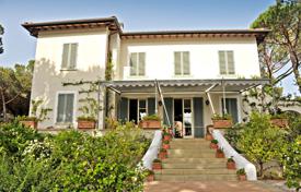 7 pièces villa en Livorno, Italie. 15,000 € par semaine
