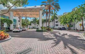 Copropriété – Miami Beach, Floride, Etats-Unis. $399,000
