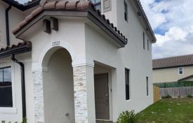 Maison en ville – Homestead, Floride, Etats-Unis. $505,000