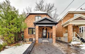 Maison en ville – Hillsdale Avenue East, Toronto, Ontario,  Canada. C$1,944,000