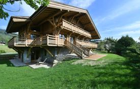 Chalet – Megève, Auvergne-Rhône-Alpes, France. 34,000 € par semaine