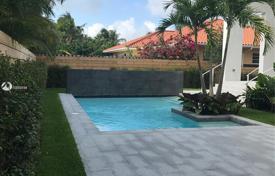 Villa – Key Biscayne, Floride, Etats-Unis. $3,250,000