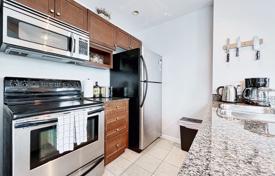 Appartement – Queens Quay West, Old Toronto, Toronto,  Ontario,   Canada. C$824,000