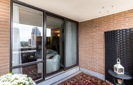 6 pièces appartement à Etobicoke, Canada. C$784,000