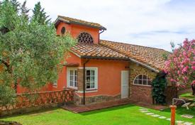 Villa – Follonica, Toscane, Italie. $4,200 par semaine