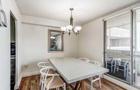 Appartement – East York, Toronto, Ontario,  Canada. C$630,000