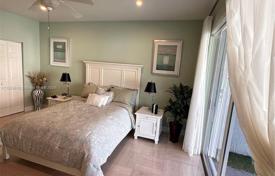 Maison en ville – Pembroke Pines, Broward, Floride,  Etats-Unis. $995,000