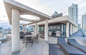 1 pièces appartement à Queens Quay West, Canada. C$737,000