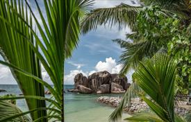 Terrain – Praslin, Seychelles. $1,500,000