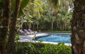 Villa – Miami, Floride, Etats-Unis. 2,315,000 €